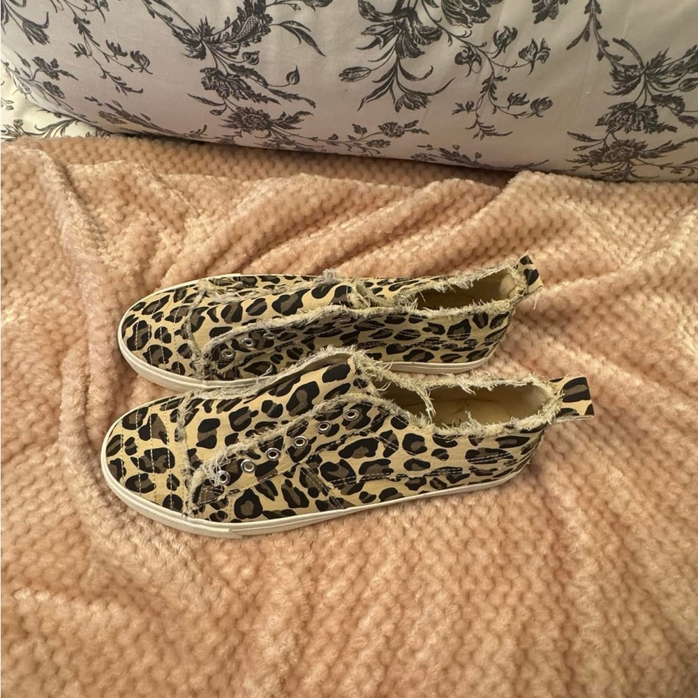 Girlie Girl Originals Size 12